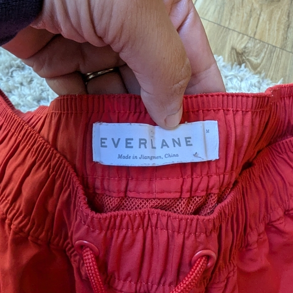 Everlane swim trunks - Picture 3 of 4